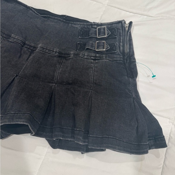 Wild Fable Black Mini Skirt with Buckle Detail - Picture 2 of 7